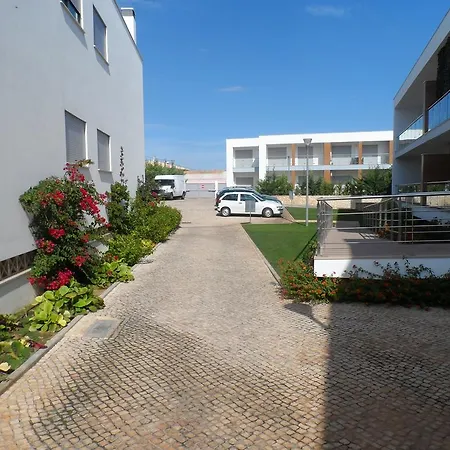 Apartment Pata Village *
