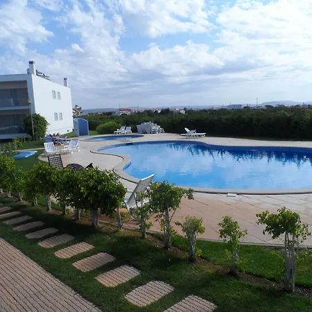 Apartment Pata Village *